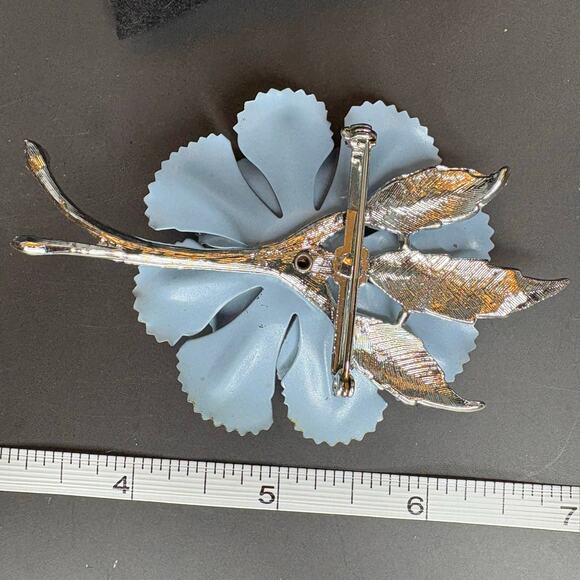 Vintage Coro Iridescent Blue Flower Brooch Silver Pin Large 3.5" - Picture 3 of 3